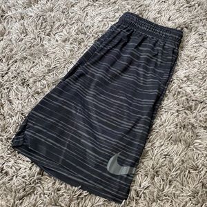 Nike basketball/ athletic shorts